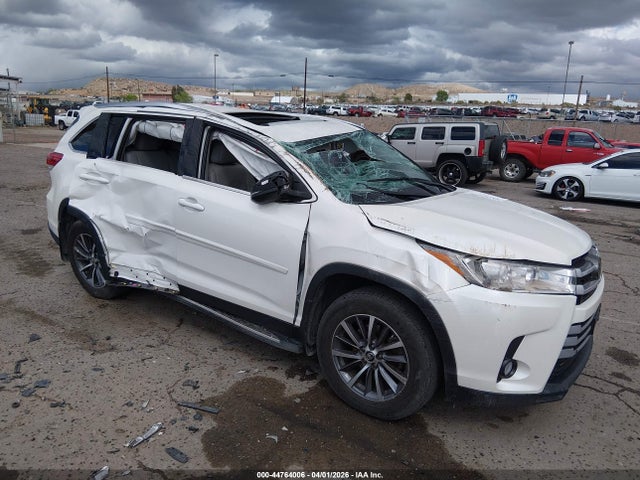 5TDJZRFH9KS584829 Toyota Highlander Xle