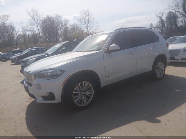 44764015 :رقم المزاد ، 5UXKR6C51F0J78466 vin ، 2015 Bmw X5 Xdrive50i مزاد بيع