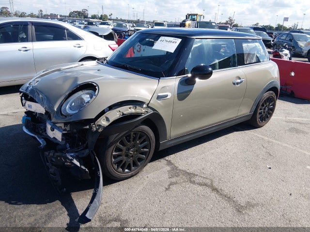 WMWXP5C51K2H95856 Mini Hardtop Cooper