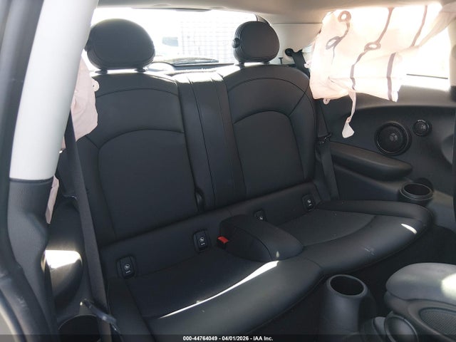 WMWXP5C51K2H95856 Mini Hardtop Cooper