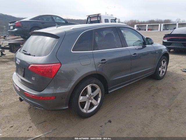 2012 AUDI Q5 WA1DKBFP8CA100951 Photo 3