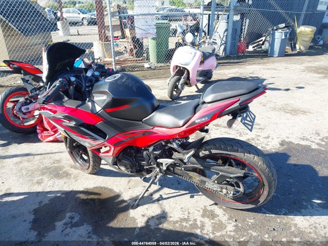 Kawasaki EX500 2025 ML5EXGG1XSDA68453 Image 3
