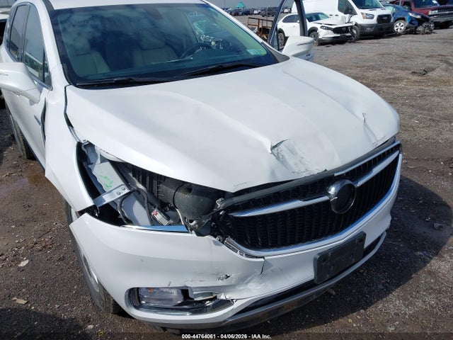 44764061 :رقم المزاد ، 5GAEVAKW6MJ103343 vin ، 2021 Buick Enclave Awd Essence مزاد بيع