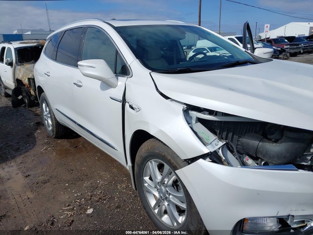 44764061 :رقم المزاد ، 5GAEVAKW6MJ103343 vin ، 2021 Buick Enclave Awd Essence مزاد بيع