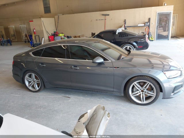 Продажа на аукционе авто 2018 Audi A5 2.0t Premium, vin: WAUENCF57JA008021, номер лота: 44764085