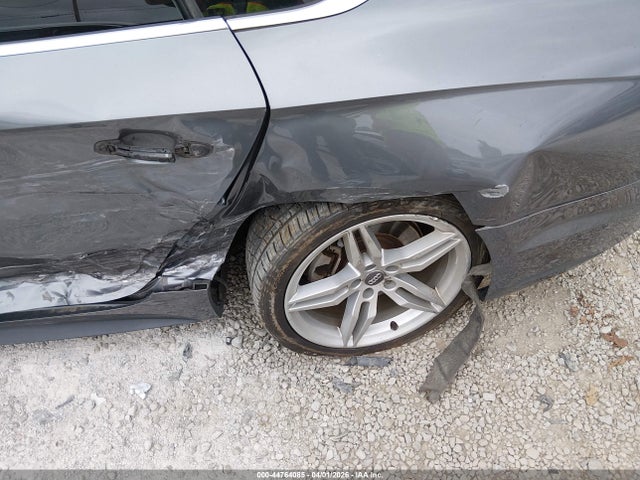 Продажа на аукционе авто 2018 Audi A5 2.0t Premium, vin: WAUENCF57JA008021, номер лота: 44764085