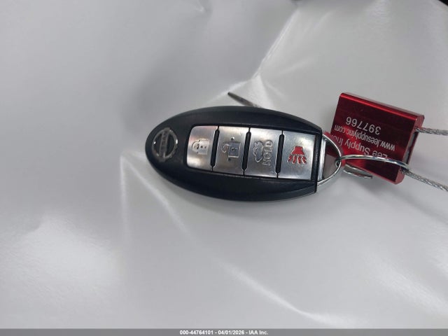 44764101 :رقم المزاد ، 3N1AB7AP1FY351570 vin ، 2015 Nissan Sentra Sl مزاد بيع