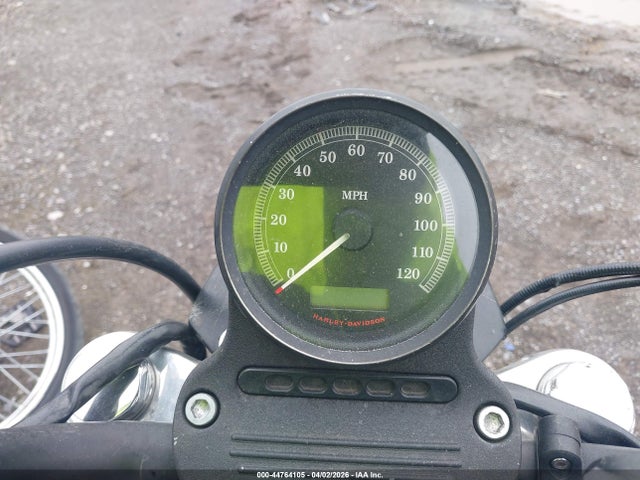 2013 Harley-davidson Xl883 Superlow მანქანა იყიდება აუქციონზე, vin: 1HD4CR219DC423584, აუქციონის ნომერი: 44764105