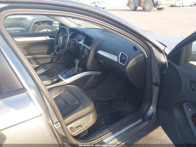 2012 AUDI A4 WAUBFAFL2CA114690 Photo 4