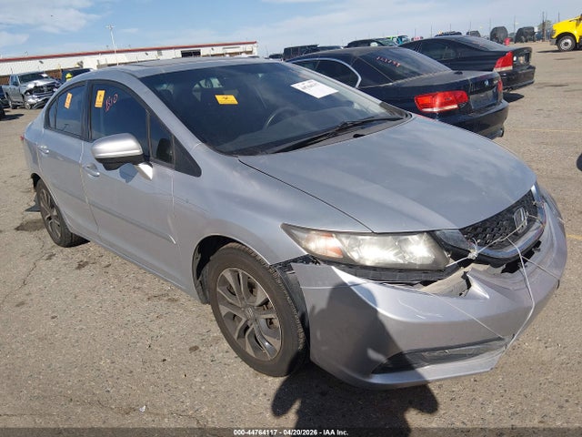 2015 19XFB2F8XFE022021 главное изображение