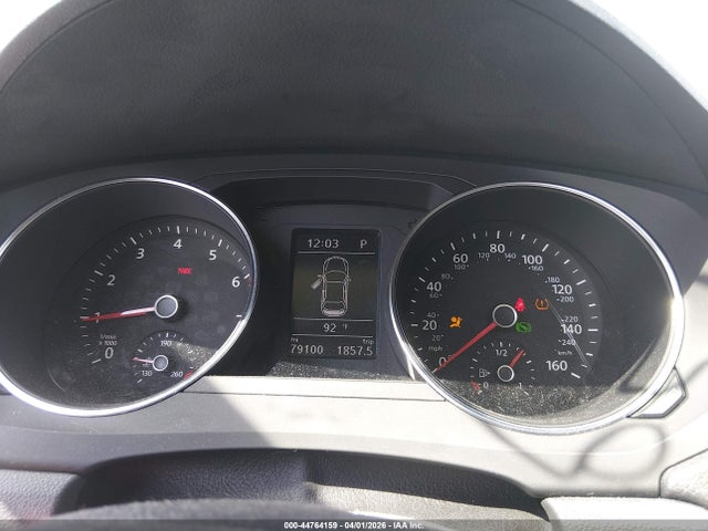 44764159 :رقم المزاد ، 3VWDB7AJ7HM253351 vin ، 2017 Volkswagen Jetta 1.4t Se مزاد بيع