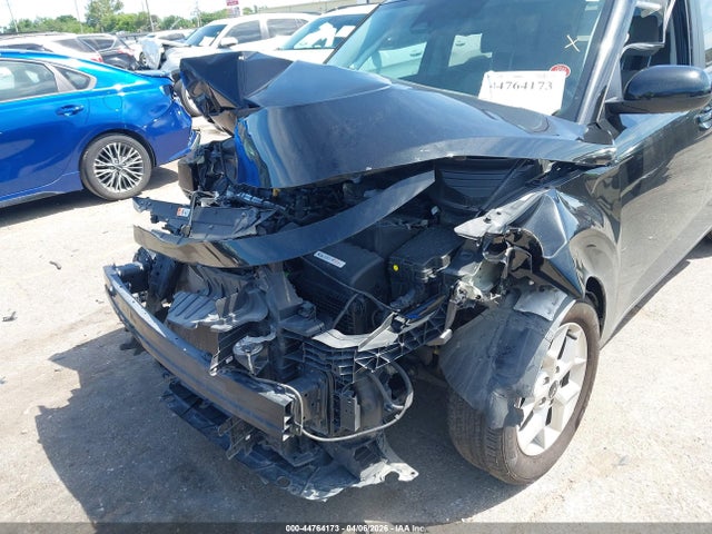 2023 Kia Soul Lx მანქანა იყიდება აუქციონზე, vin: KNDJ23AU8P7839476, აუქციონის ნომერი: 44764173