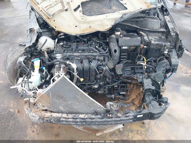 KM8J33A42GU177257 Hyundai TUCSON SE