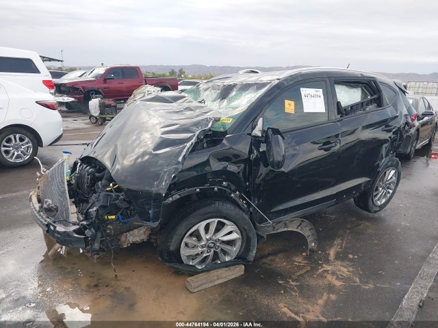 KM8J33A42GU177257 Hyundai TUCSON SE
