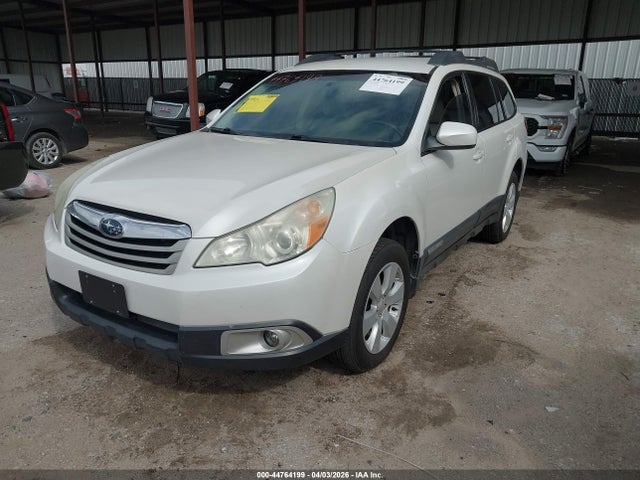 44764199 :رقم المزاد ، 4S4BRCBC3A3385010 vin ، 2010 Subaru Outback 2.5i Premium مزاد بيع