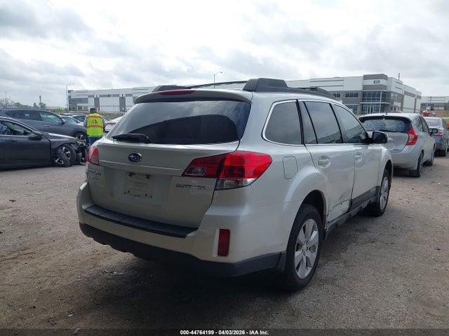 44764199 :رقم المزاد ، 4S4BRCBC3A3385010 vin ، 2010 Subaru Outback 2.5i Premium مزاد بيع