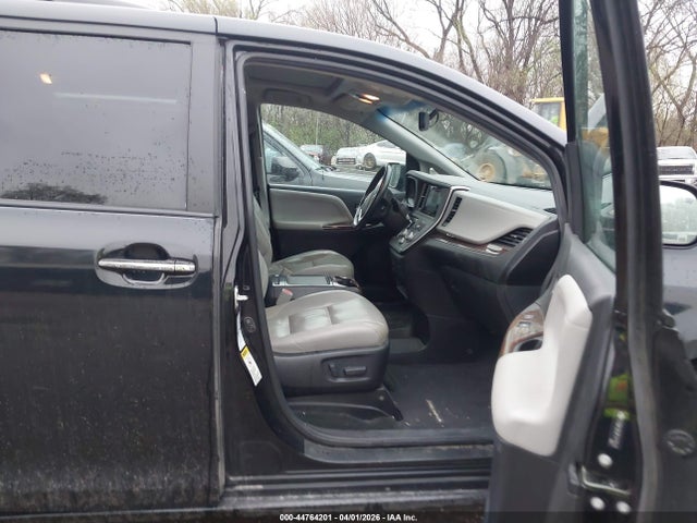 2015 TOYOTA SIENNA 5TDDK3DC9FS111511 Photo 4