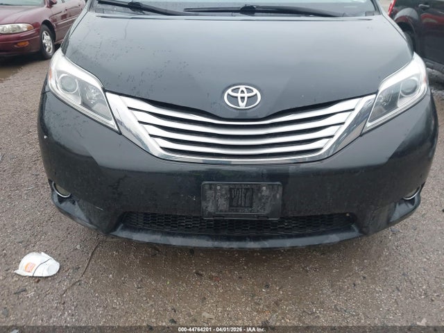 2015 TOYOTA SIENNA 5TDDK3DC9FS111511 Photo 5