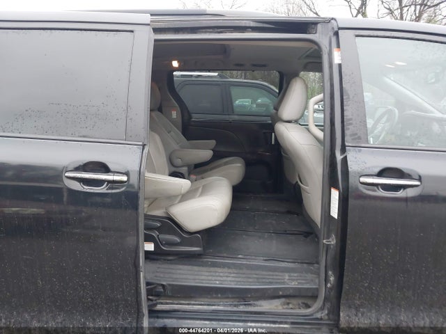 2015 TOYOTA SIENNA 5TDDK3DC9FS111511 Photo 7