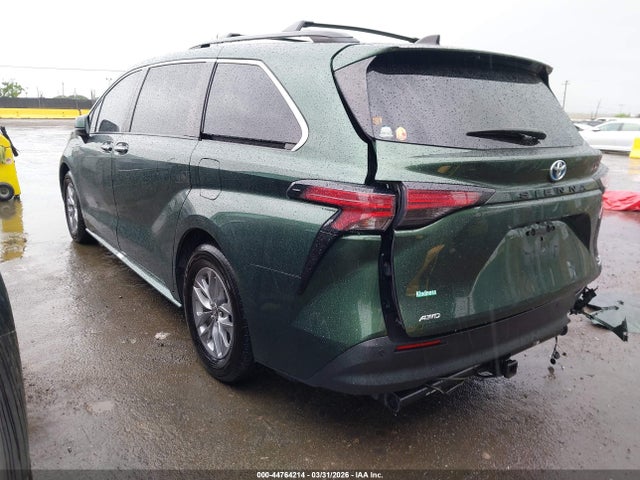 5TDJSKFCXMS034459 Toyota SIENNA XLE