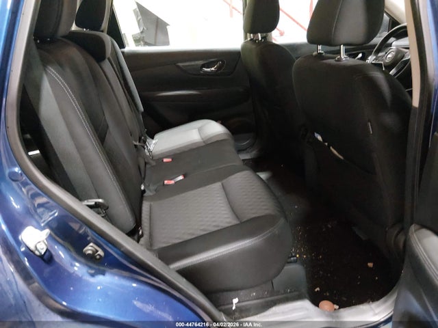 2018 Nissan Rogue S მანქანა იყიდება აუქციონზე, vin: KNMAT2MV7JP573726, აუქციონის ნომერი: 44764216