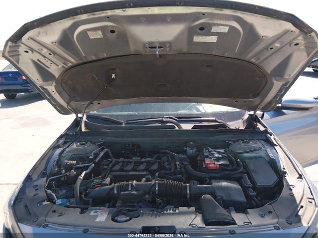 Продажа на аукционе авто 2018 Honda Accord Sport, vin: 1HGCV1F36JA200738, номер лота: 44764233