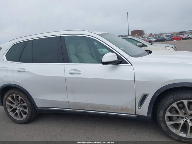 2022 Bmw X5 Xdrive40i მანქანა იყიდება აუქციონზე, vin: 5UXCR6C05N9K68089, აუქციონის ნომერი: 44764240