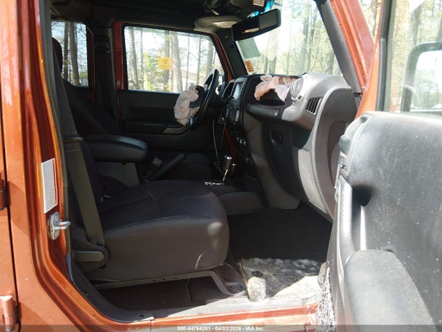 2014 JEEP WRANGLER UNLIMITED 1C4HJWDG5EL203546 Photo 4