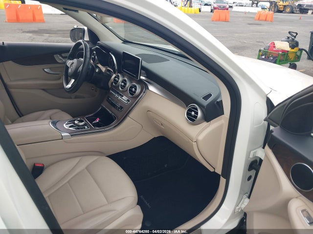 2019 MERCEDES-BENZ GLC 350E WDC0G5EB9KF578899 Photo 4