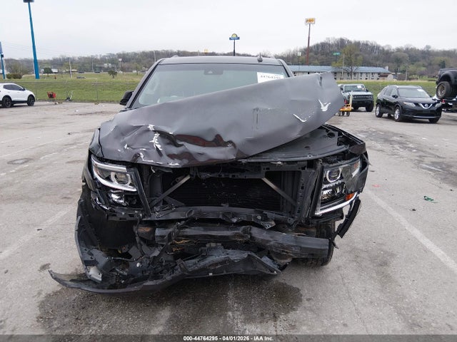 Продажа на аукционе авто 2015 Chevrolet Suburban 1500 Lt, vin: 1GNSKJKC6FR503768, номер лота: 44764295