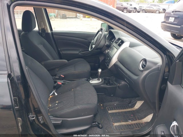 44764297 :رقم المزاد ، 3N1CN7AP6KL849495 vin ، 2019 Nissan Versa 1.6 Sv مزاد بيع