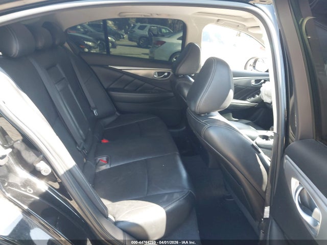JN1BV7AP8EM677279 Infiniti Q50 Premium