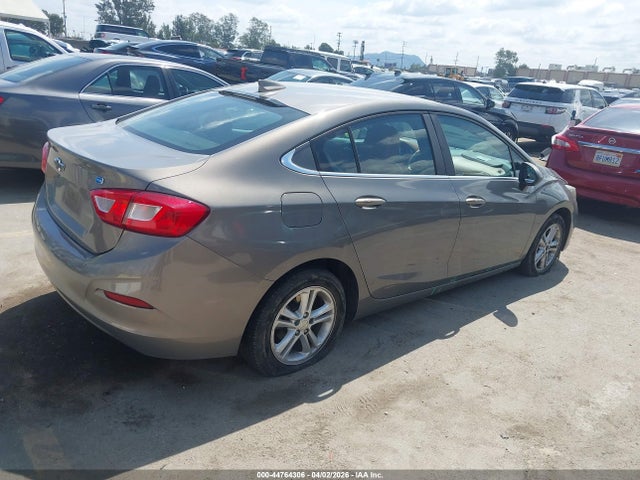 2018 CHEVROLET CRUZE 1G1BG5SE5J7157325 Photo 3