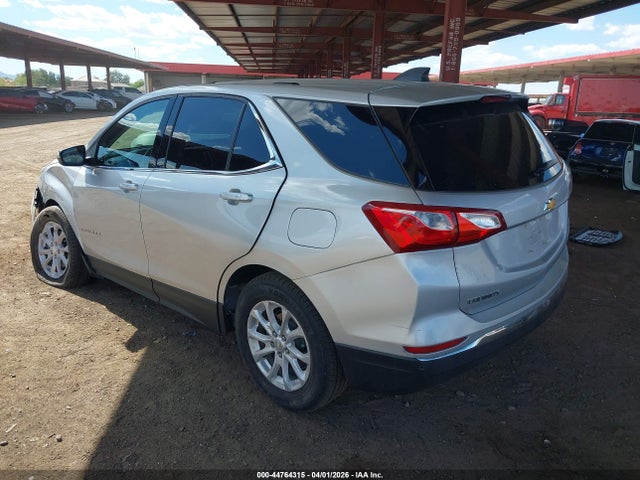 3GNAXJEV3KS647215 Chevrolet EQUINOX LT