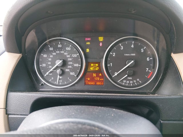 2013 BMW X1 WBAVM1C59DVW46182 Photo 6