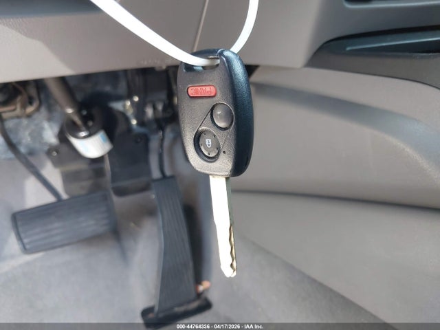 Продаж на аукціоні авто 2006 Honda Civic Lx, vin: 2HGFG12616H553078, номер лоту: 44764336