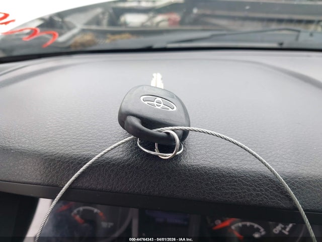 2019 TOYOTA TACOMA 5TFAX5GN0KX141868 Photo 10