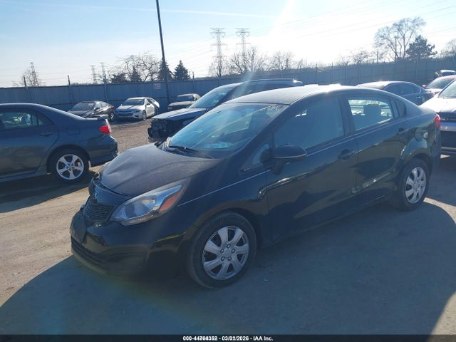 KIA RIO LX 2015 KNADM4A34F6503782 Image 2