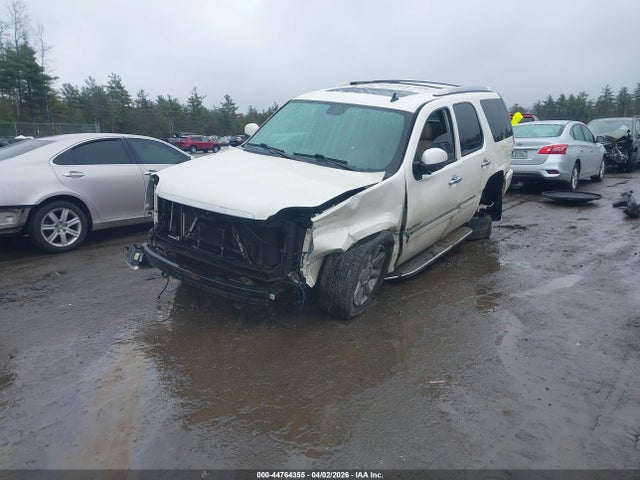 44764355 :رقم المزاد ، 1GKS2EEF6BR140280 vin ، 2011 Gmc Yukon Denali مزاد بيع