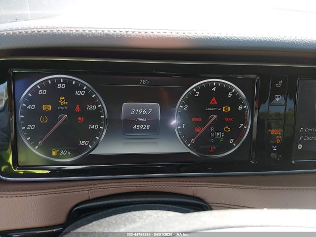 2015 Mercedes-benz S 550 მანქანა იყიდება აუქციონზე, vin: WDDUG8CB3FA202901, აუქციონის ნომერი: 44764364