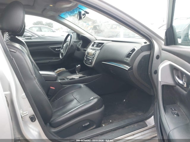 2017 NISSAN ALTIMA 1N4AL3AP4HC239382 Photo 4