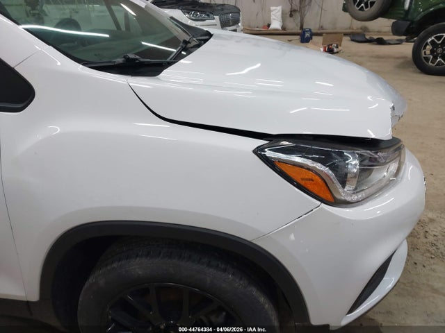 Aukcja sprzedaży 2022 Chevrolet Trax Awd Lt, vin: KL7CJPSMXNB538085, numer aukcji: 44764384