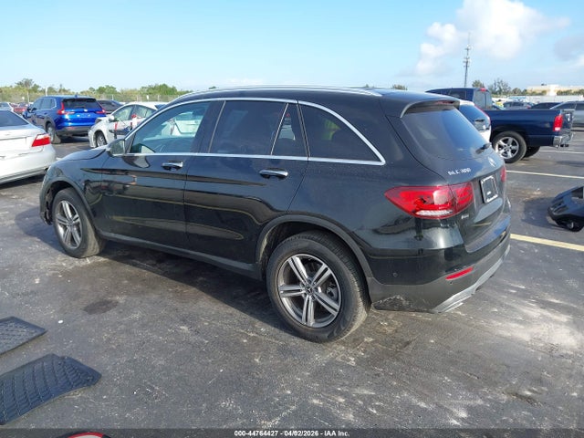 44764427 :رقم المزاد ، W1N0G8EB2MF997809 vin ، 2021 Mercedes-benz Glc 300 4matic Suv مزاد بيع