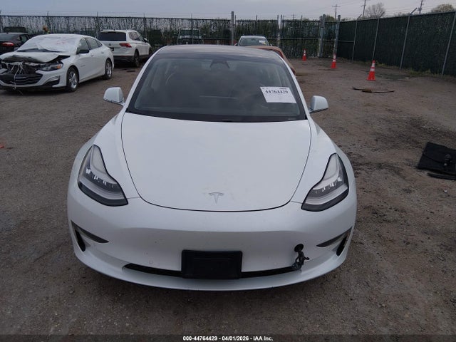 44764429 :رقم المزاد ، 5YJ3E1EB1LF617783 vin ، 2020 Tesla Model 3 Long Range Dual Motor All-wheel Drive مزاد بيع