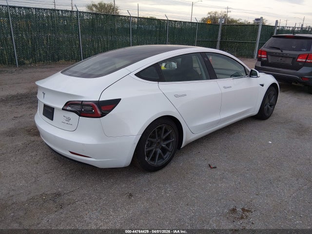 44764429 :رقم المزاد ، 5YJ3E1EB1LF617783 vin ، 2020 Tesla Model 3 Long Range Dual Motor All-wheel Drive مزاد بيع