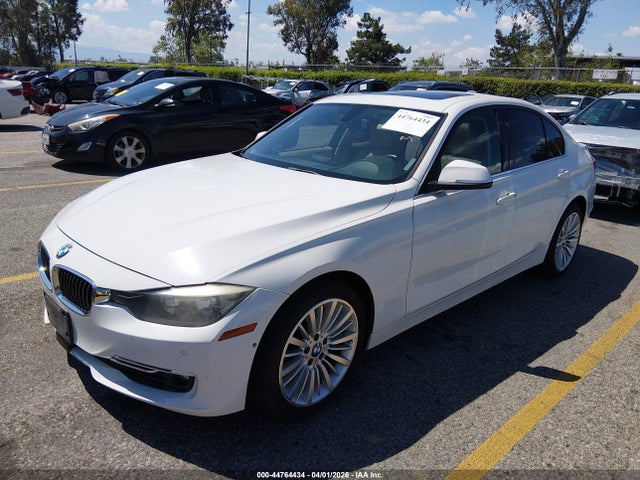 2013 BMW 328I WBA3C1C50DF437580 Photo 1