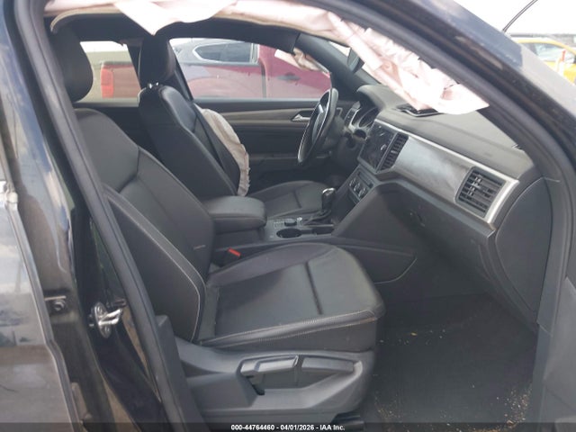 Продаж на аукціоні авто 2020 Volkswagen Atlas Cross Sport 3.6l V6 Se W/technology/3.6l V6 Se W/technology R-line, vin: 1V26E2CA1LC231342, номер лоту: 44764460