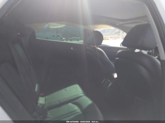 KIA OPTIMA EX 2019 5XXGU4L12KG337236 Image 8