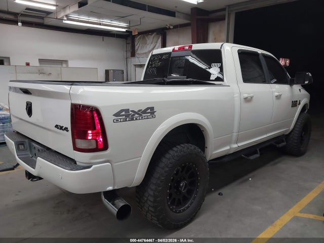 3C6UR5FL6HG657275 RAM 2500 Laramie 4x4 6&#039;4 Box