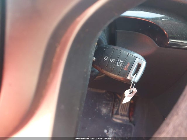 44764468 :رقم المزاد ، 5XYKTCA66EG520905 vin ، 2014 Kia Sorento Lx مزاد بيع